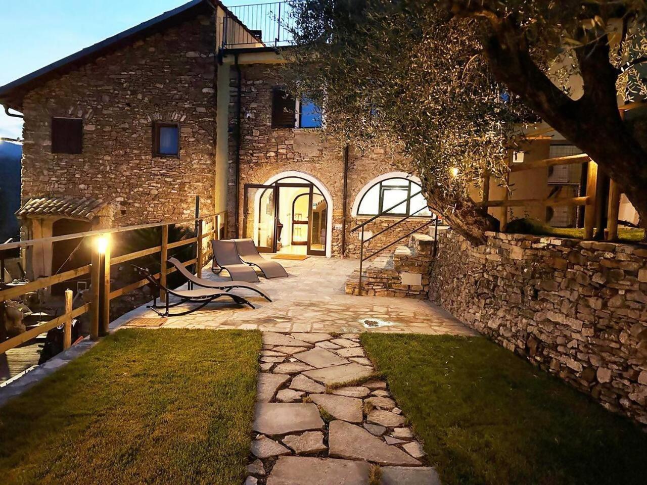 Appartamento Alba Dachi Farm Marina dʼMarina dʼAndora Екстериор снимка